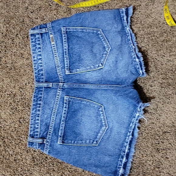 KanCan Highwaister Shorts - Picture 7 of 8